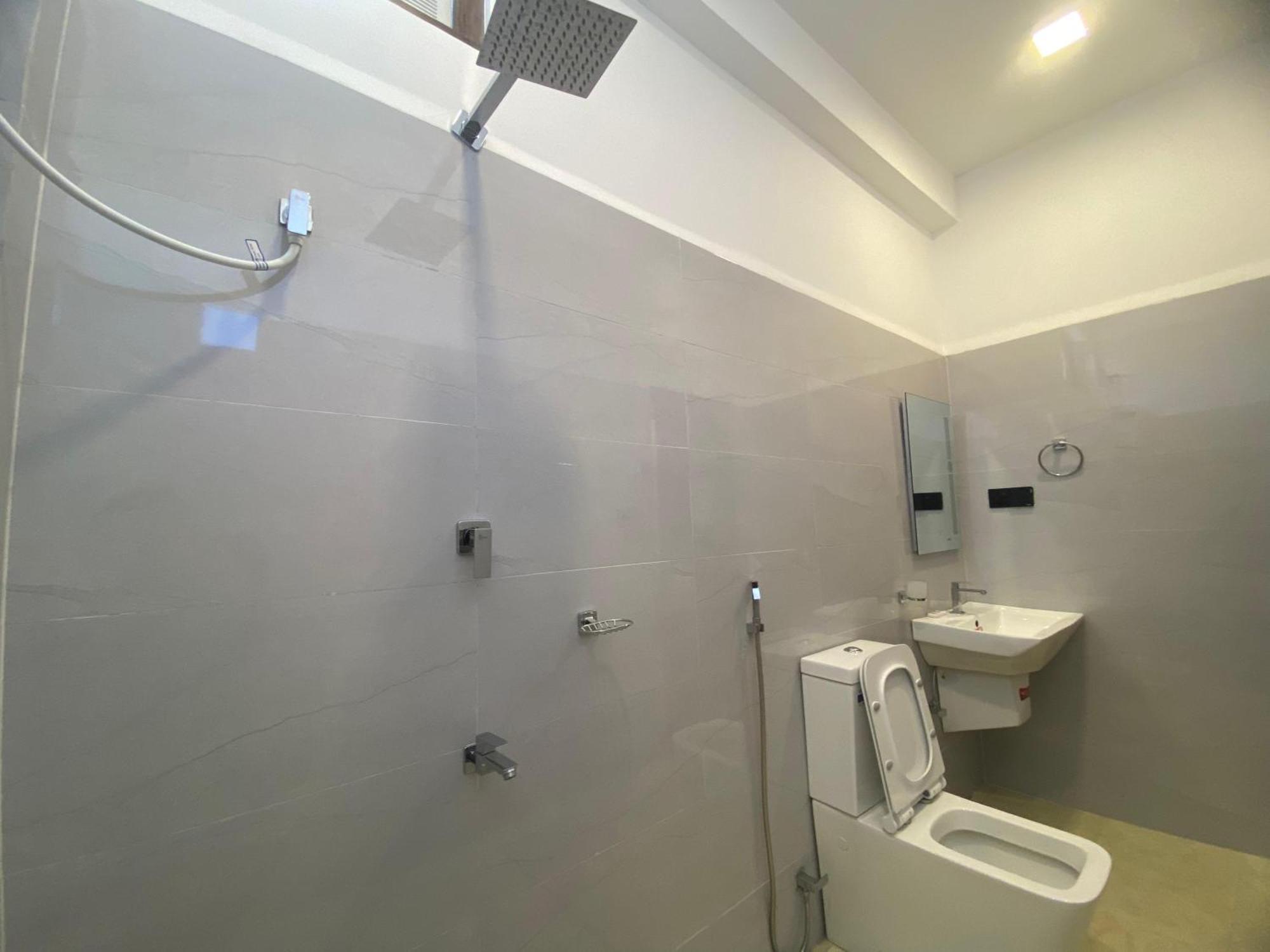 Trinco Beach Resort Trincomalee Bagian luar foto