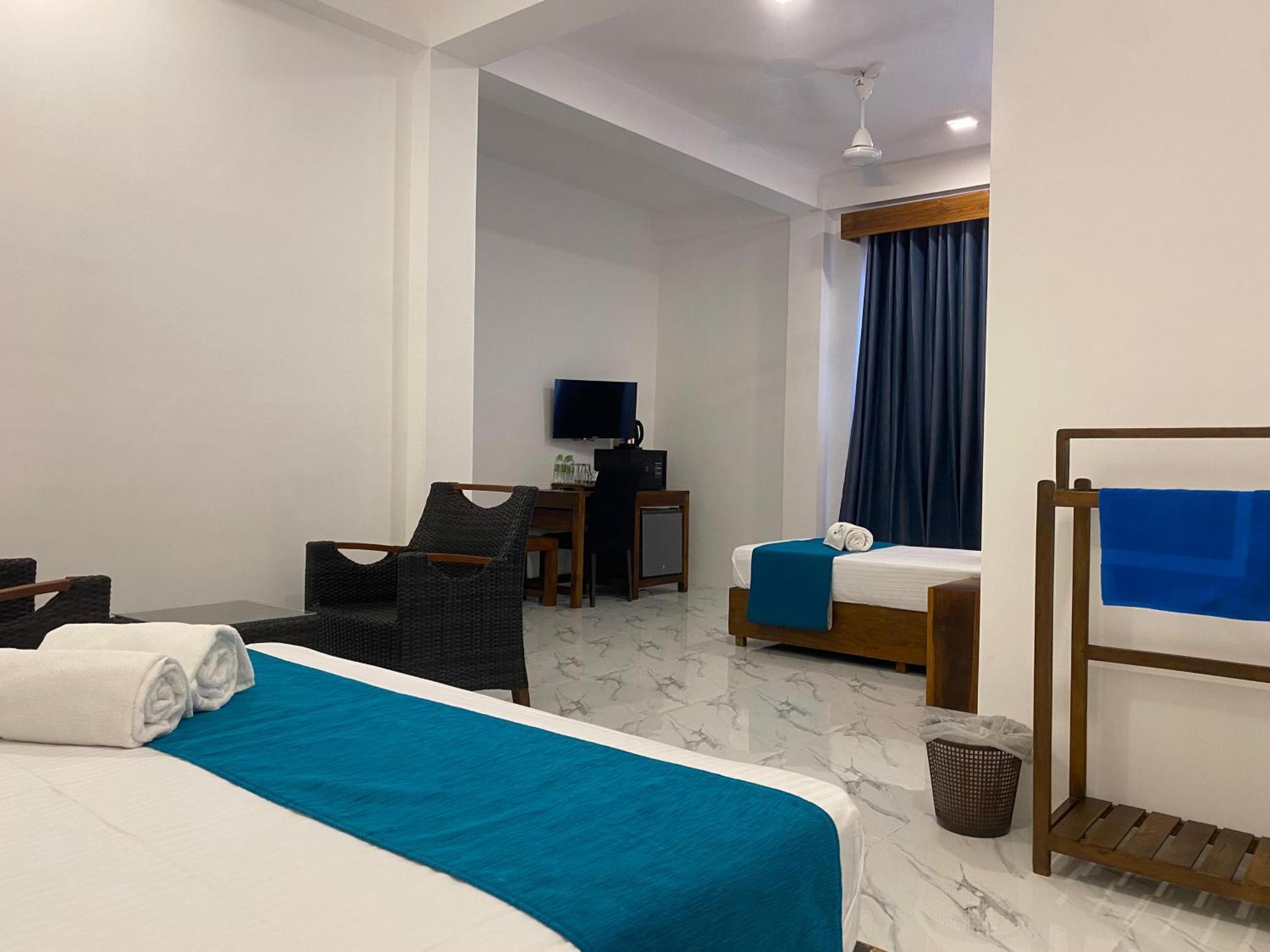 Trinco Beach Resort Trincomalee Bagian luar foto