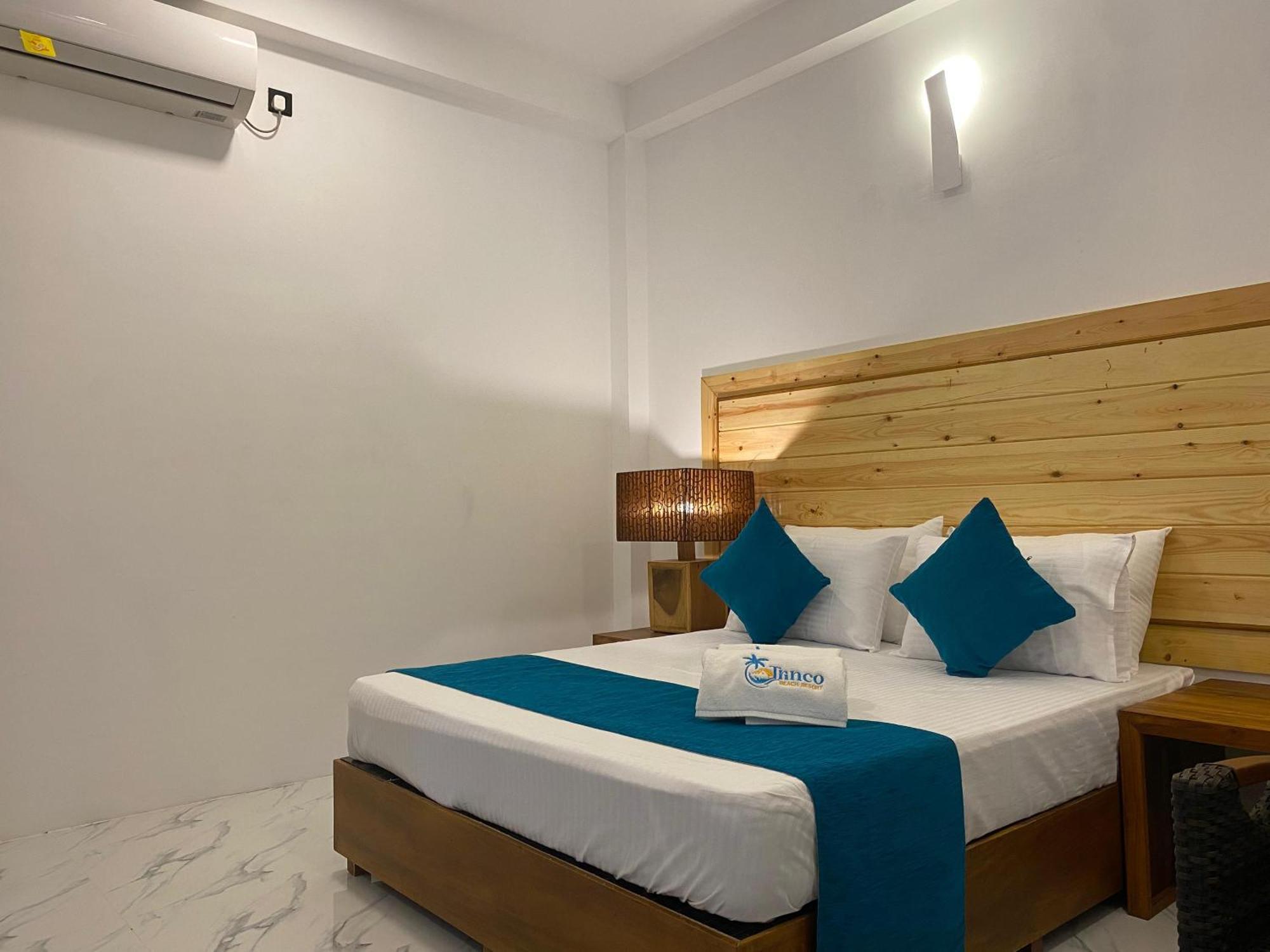 Trinco Beach Resort Trincomalee Bagian luar foto