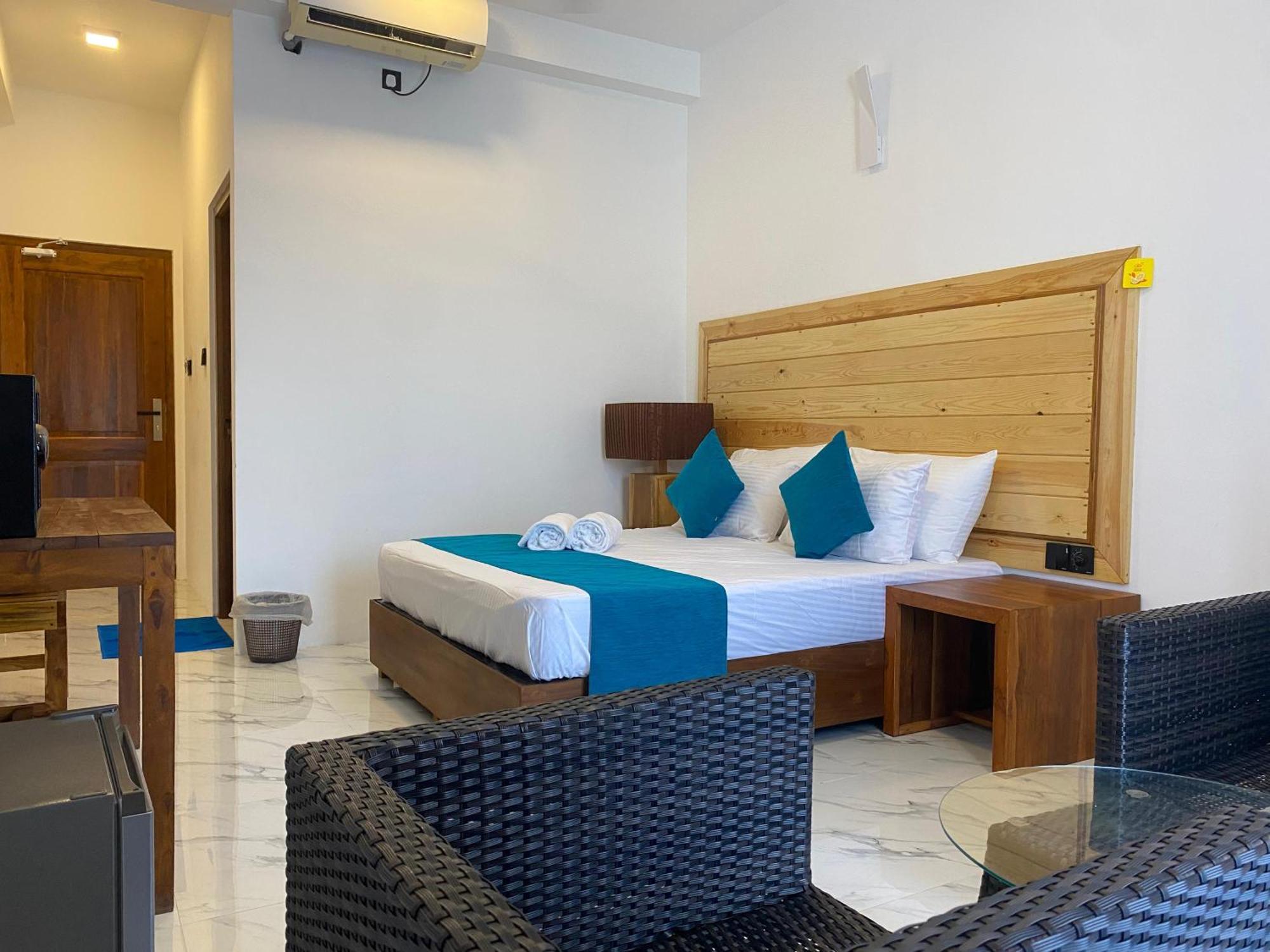 Trinco Beach Resort Trincomalee Bagian luar foto